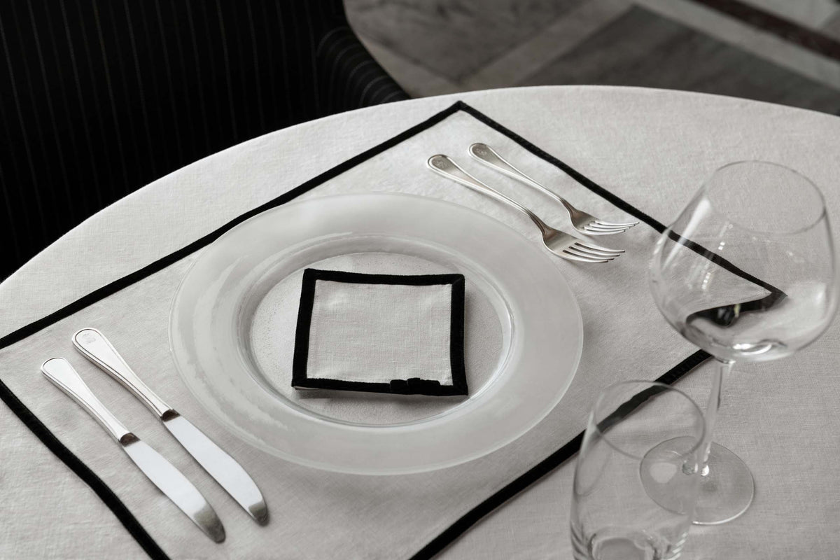 Home Couture bordstablett från Linneverket.